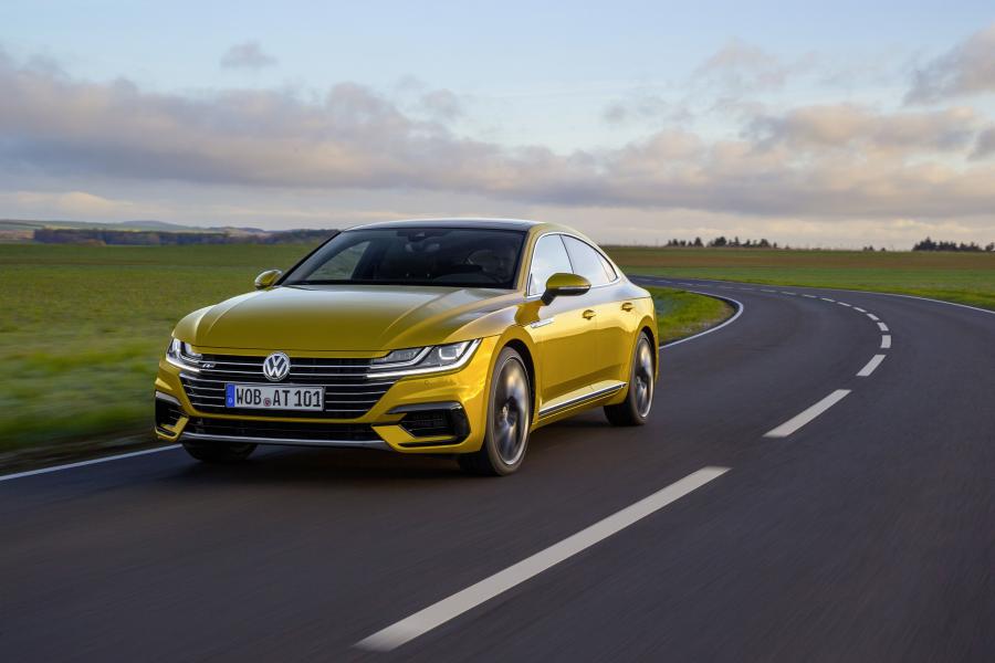  Volkswagen Arteon R-Line 2017 года  (WW) (фото 29 из 70)